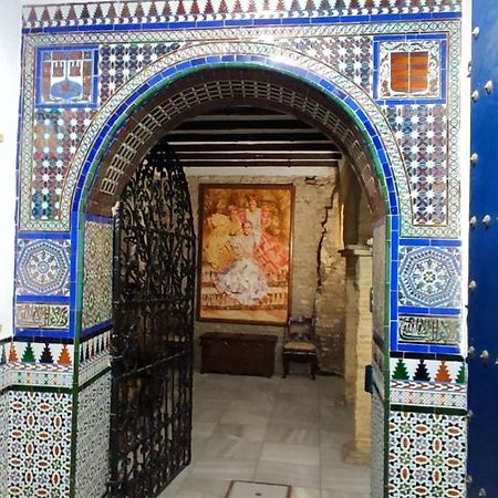 Suite Dona Ines Barrio Santacruz Seville Exterior photo